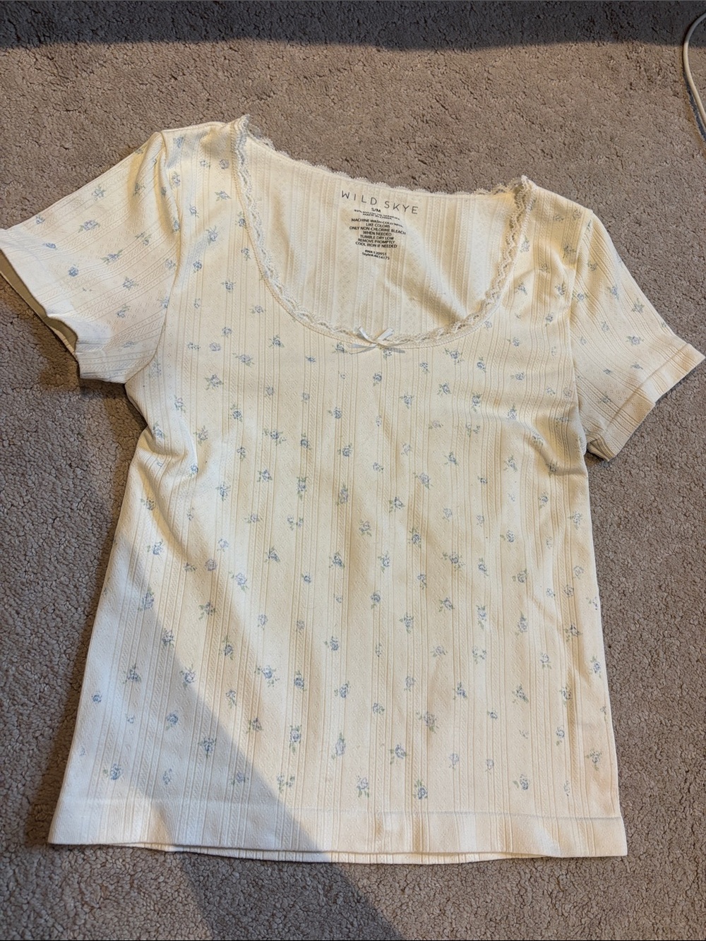 White Floral Ribbed Scoop Neck Top